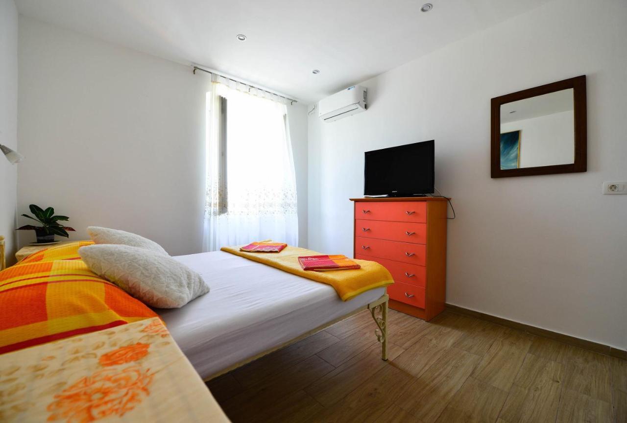 Apartments Bulovic In The Very Center Of 스플리트 외부 사진