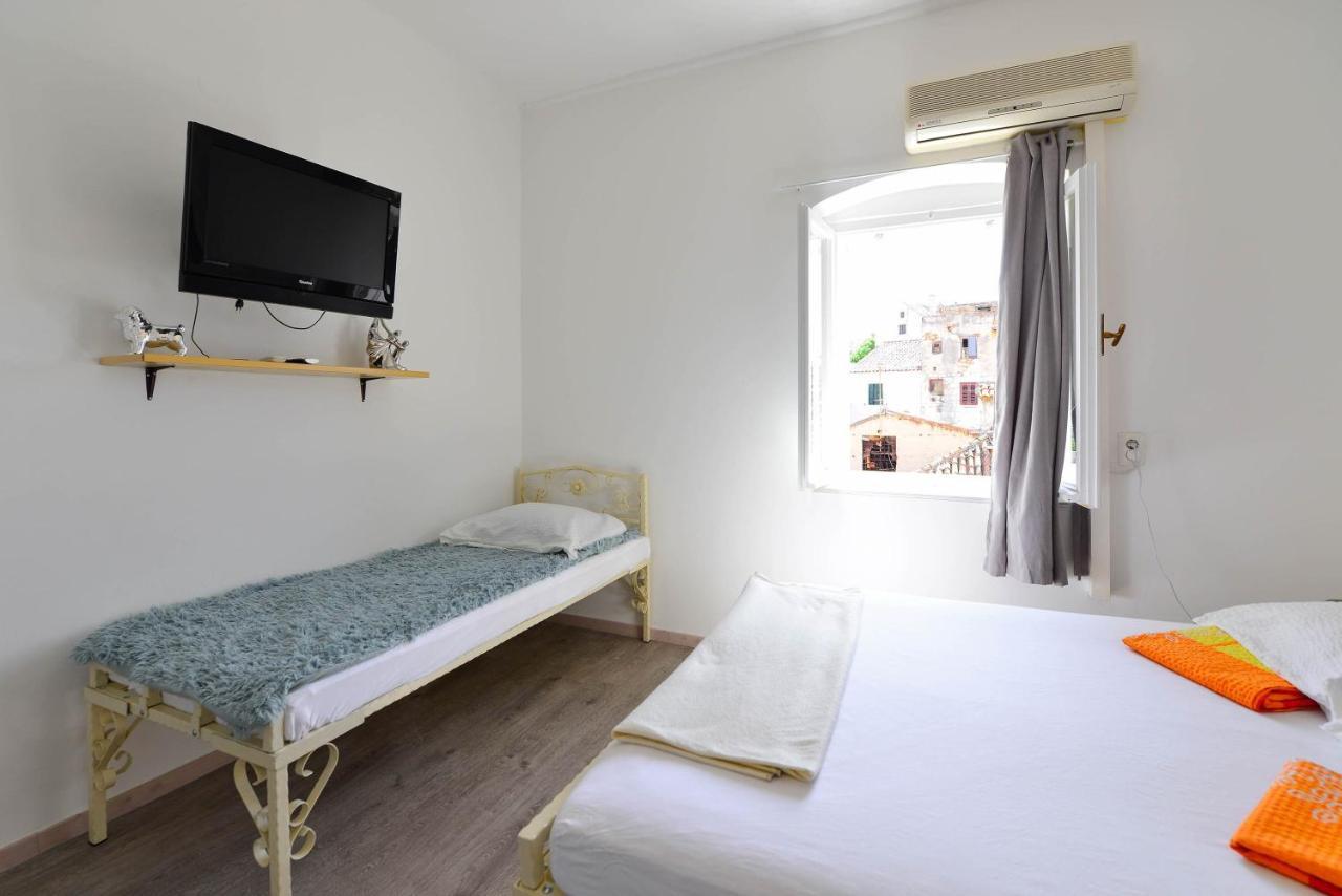 Apartments Bulovic In The Very Center Of 스플리트 외부 사진