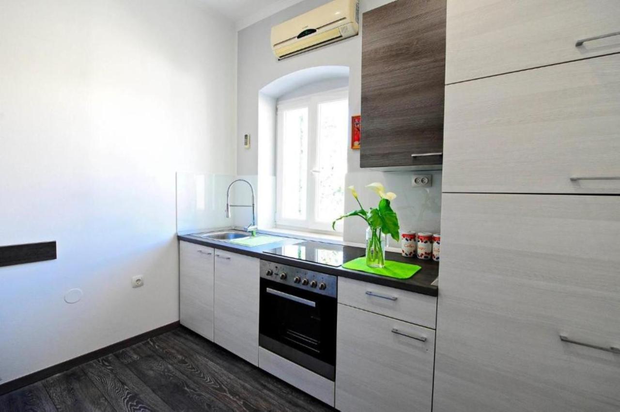 Apartments Bulovic In The Very Center Of 스플리트 외부 사진