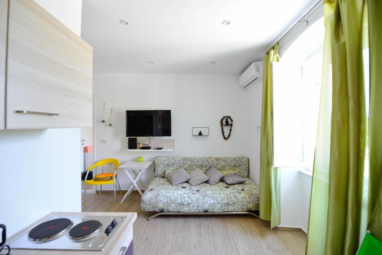 Apartments Bulovic In The Very Center Of 스플리트 외부 사진